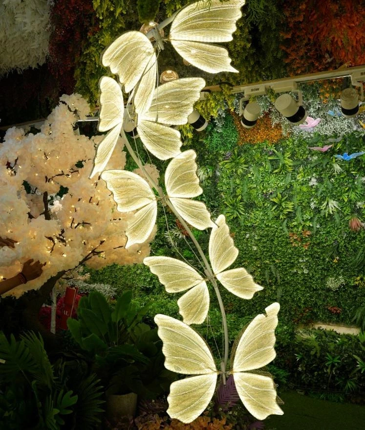 Butterfly x10 With 2 Curvy Stand